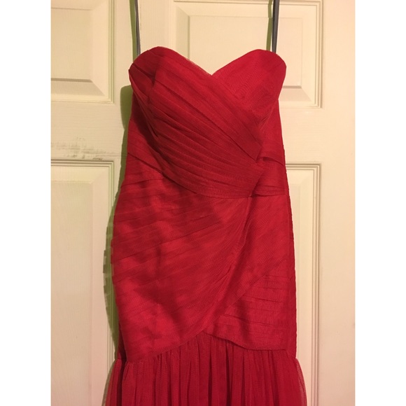 White by Vera Wang Gown - Picture 2 of 3